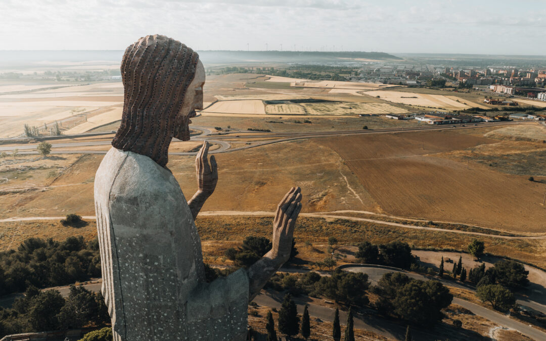 ¿Se puede subir a los ojos del Cristo del Otero?